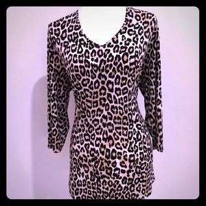 Chico’s size 2 leopard top